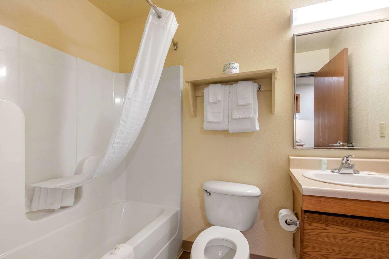 Holiday Inn Express Hotel & Suites Huntsville University Drive Eksteriør bilde