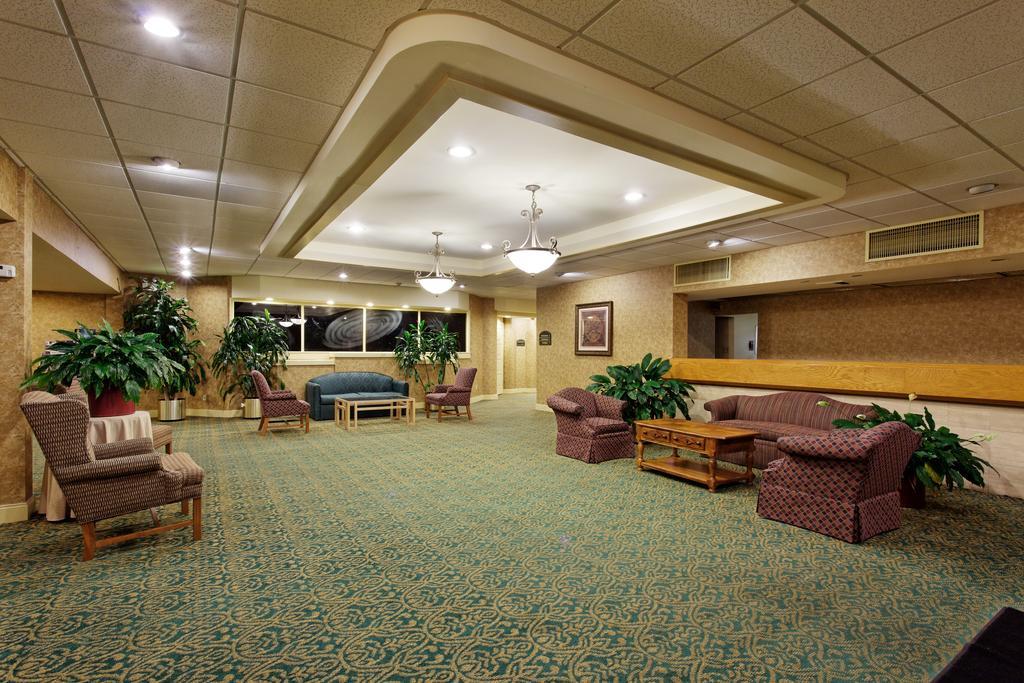 Holiday Inn Express Hotel & Suites Huntsville University Drive Interiør bilde
